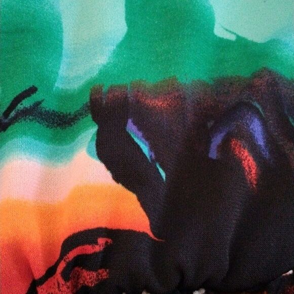 En Focus Petite Tropical Inspired Dress - Picture 10 of 11